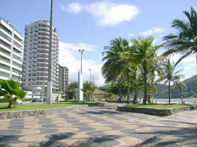 Lindo Apto Praia Martin De Sa Em Condominio Com Piscina, Estacionamento, Wi-Fi 150Mbps,Perto Do Mar!!! Caraguatatuba Luaran gambar